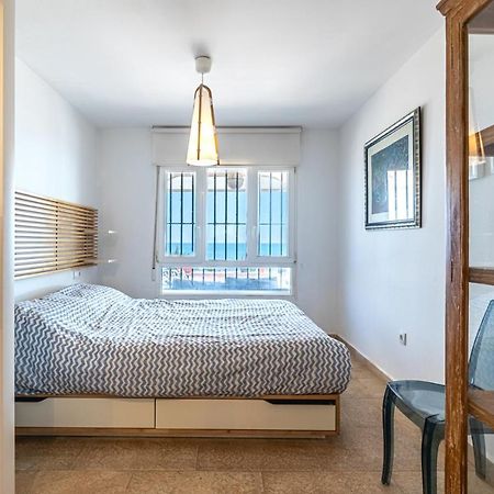 Beachfront Bliss: Apartamento A Pie De Playa アリカンテ エクステリア 写真