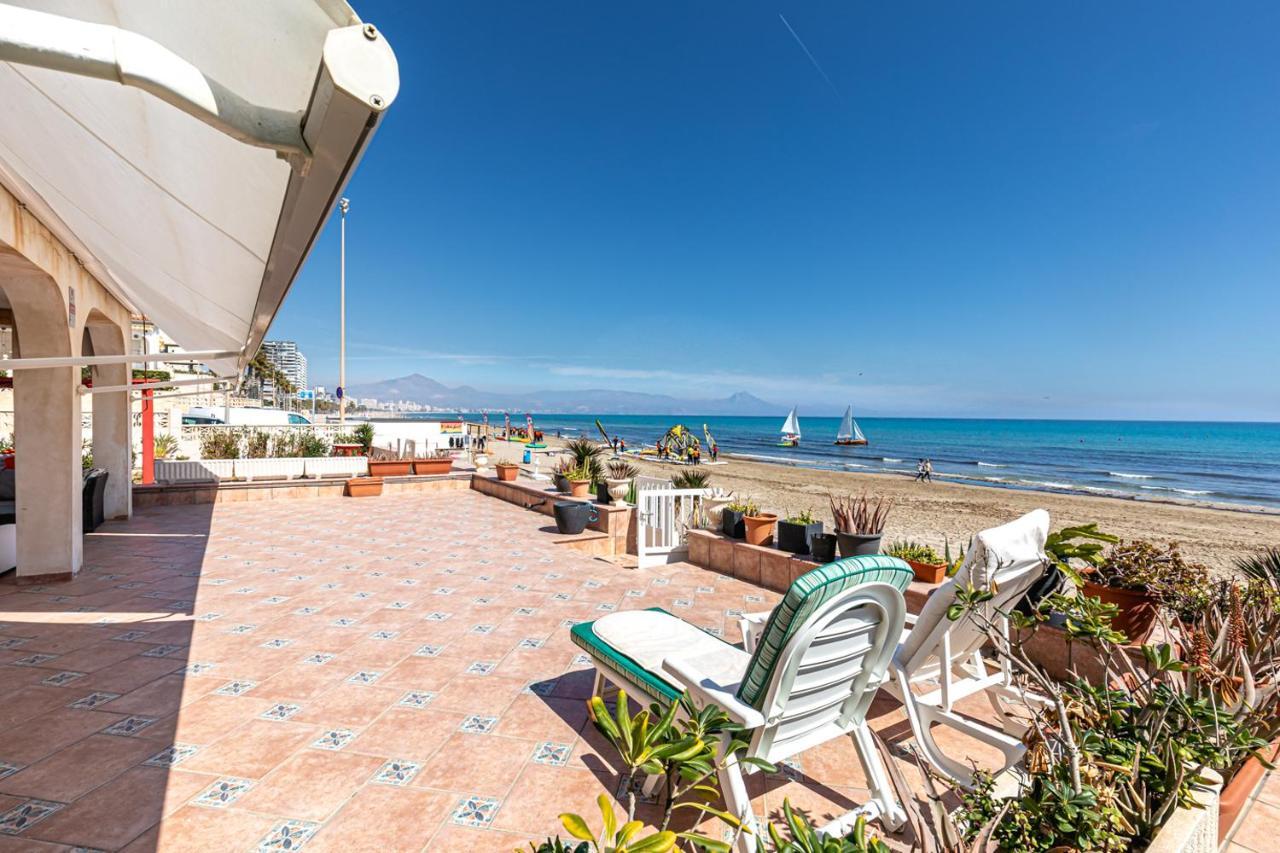 Beachfront Bliss: Apartamento A Pie De Playa アリカンテ エクステリア 写真