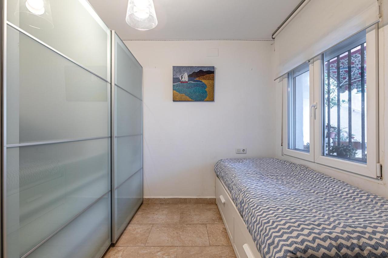 Beachfront Bliss: Apartamento A Pie De Playa アリカンテ エクステリア 写真