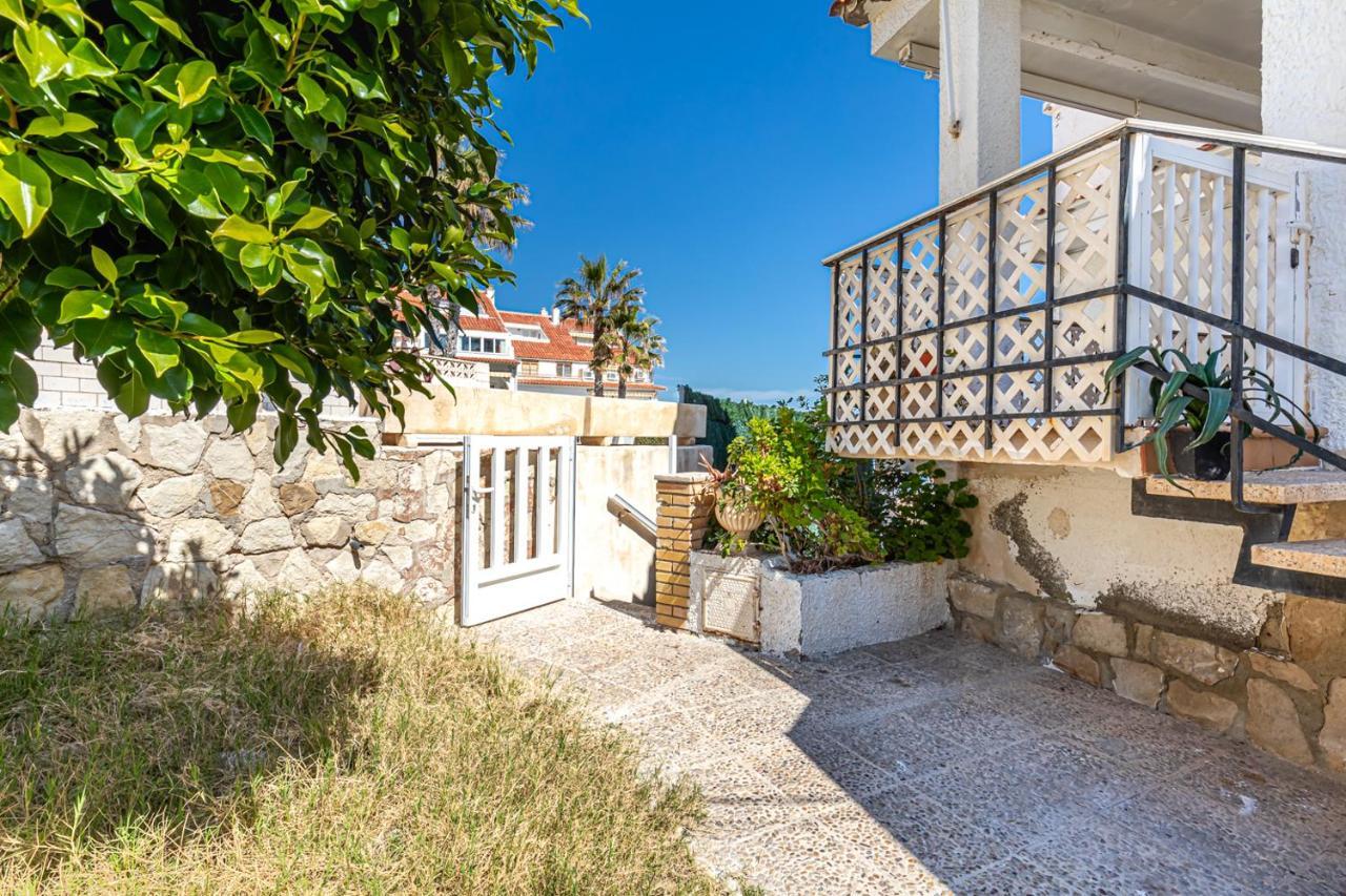 Beachfront Bliss: Apartamento A Pie De Playa アリカンテ エクステリア 写真